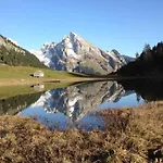 Chaeserruggblick By Interhome شقة *